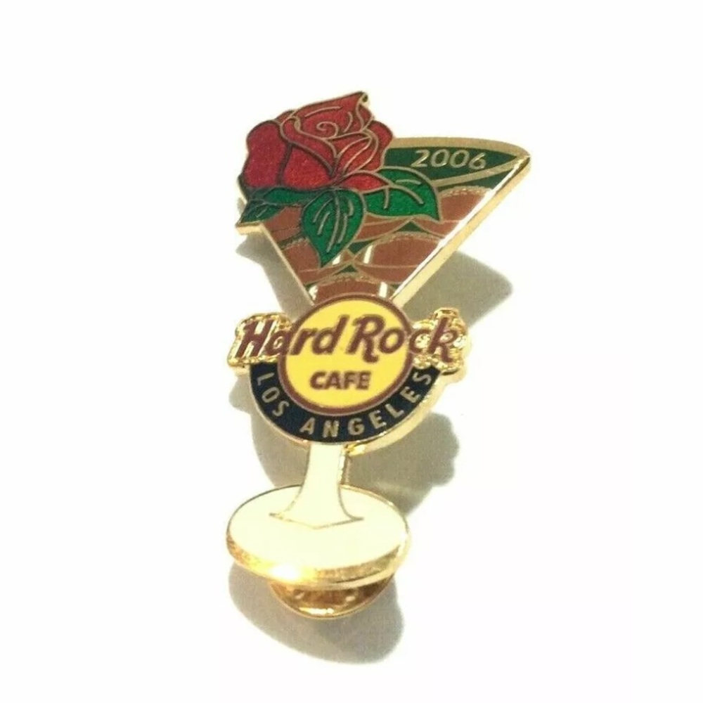 Hard Rock pin Los Angeles 2006 red rose glass cup football